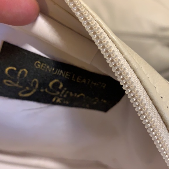 Vintage LJ Simone Leather Quilted Bag - Picture 6 of 7